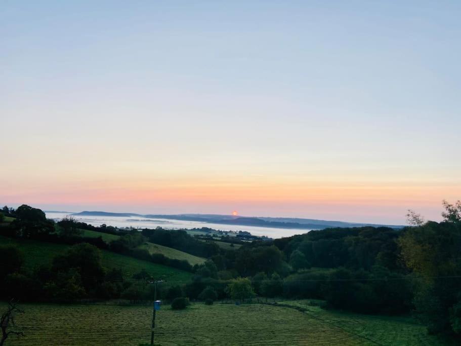 The Cider House Holiday Cottage Welsh Newton Common Exteriér fotografie